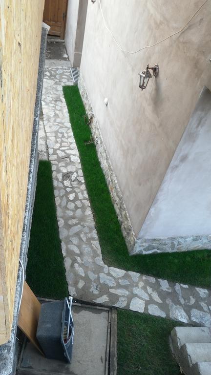 Apartament Casa Davison Târgu Jiu Zewnętrze zdjęcie