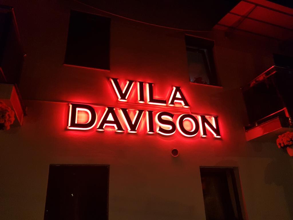 Apartament Casa Davison Târgu Jiu Zewnętrze zdjęcie